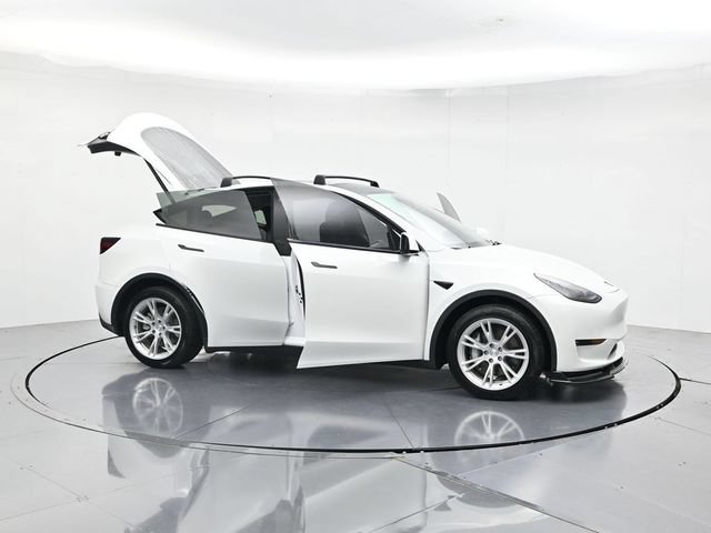 Used 2022 Tesla Model Y Long Range AWD/4WD image 50