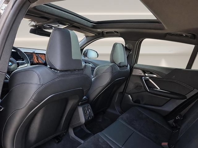 New 2026 BMW X2 xDrive28i w/ M Sport Package AWD/4WD image 13