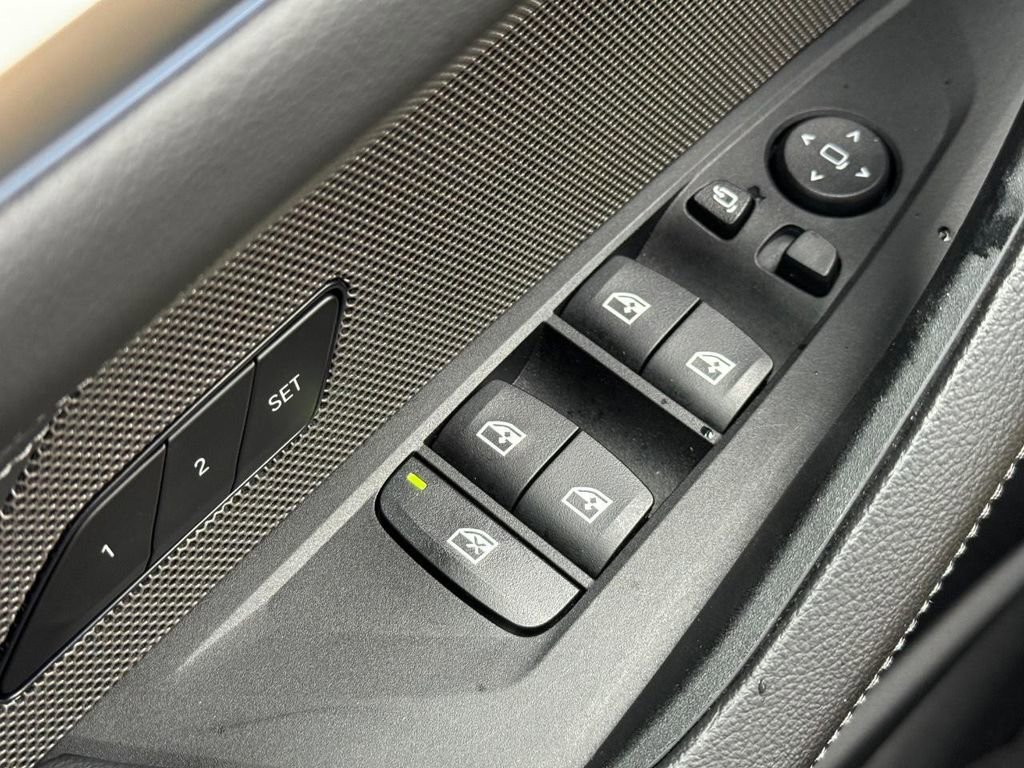 Certified 2025 BMW i4 M50 AWD/4WD image 21