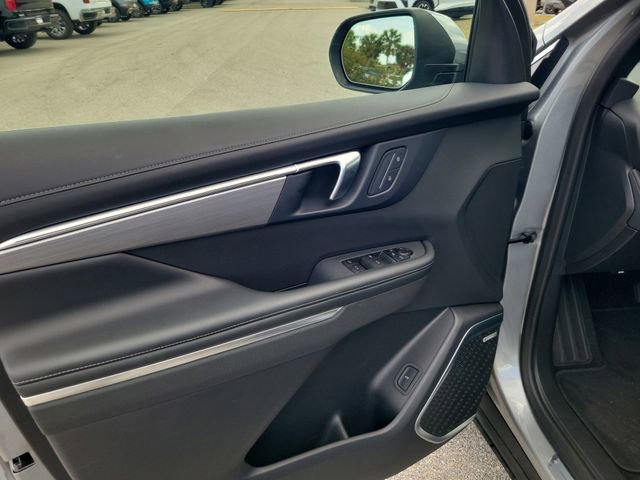 Certified 2025 Buick Enclave Preferred image 17