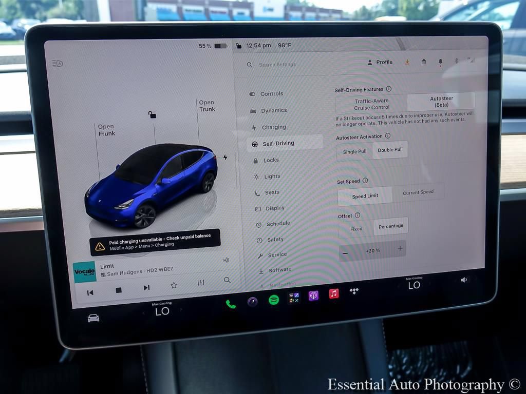 Used 2024 Tesla Model Y Long Range AWD/4WD image 26