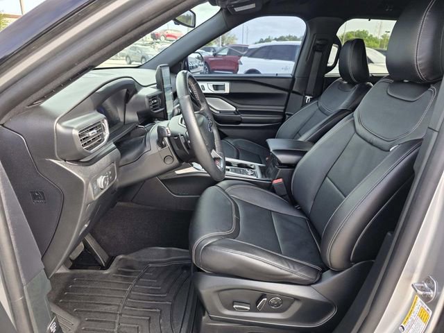 Used 2020 Ford Explorer ST w/ Premium Technology Package image 8