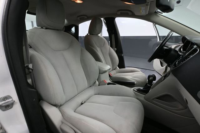 Used 2013 Dodge Dart SXT w/ Popular Equipment Group FWD image 40