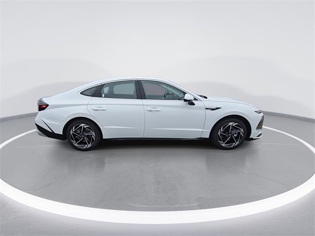 New 2026 Hyundai Sonata SEL image 9