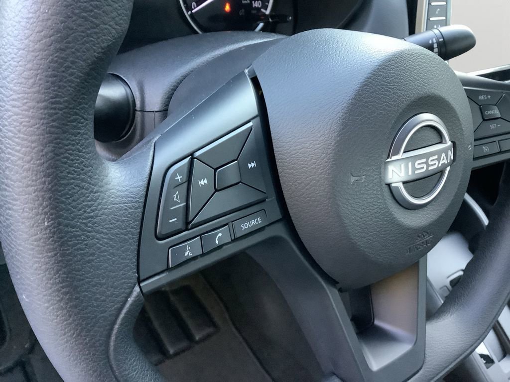 Used 2025 Nissan Versa S w/ Trunk Package image 21