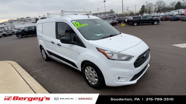 Used 2019 Ford Transit Connect XLT image 2
