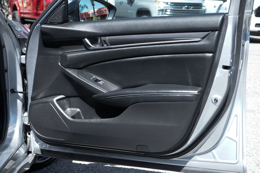 Used 2021 Honda Accord Sport image 36