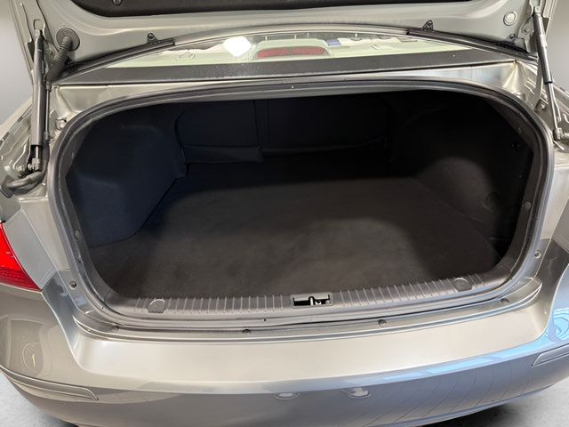 Used 2010 Hyundai Sonata GLS w/ Popular Equipment Pkg 2 FWD image 30