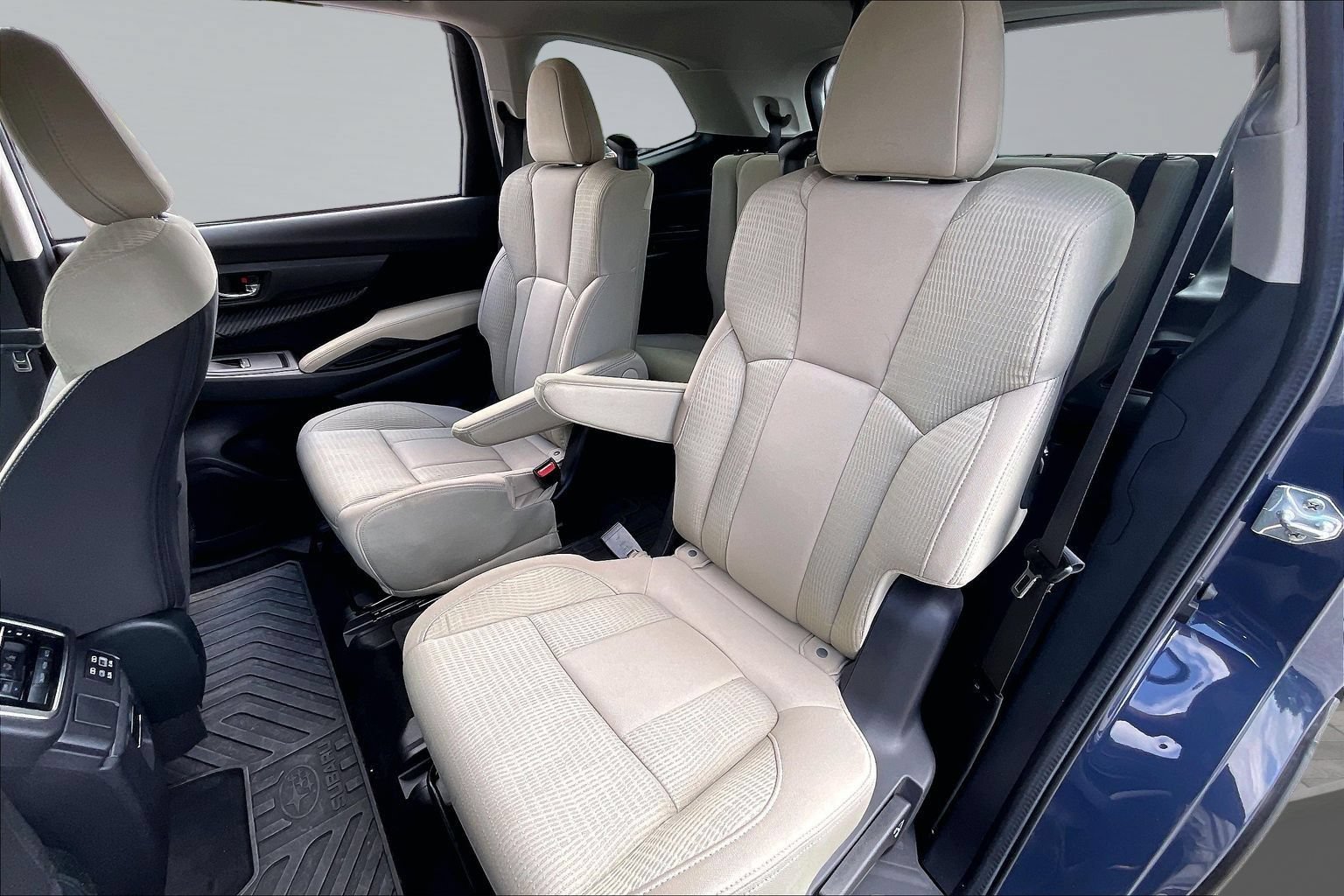 Certified 2025 Subaru Ascent Premium w/ Premium Package AWD/4WD image 26