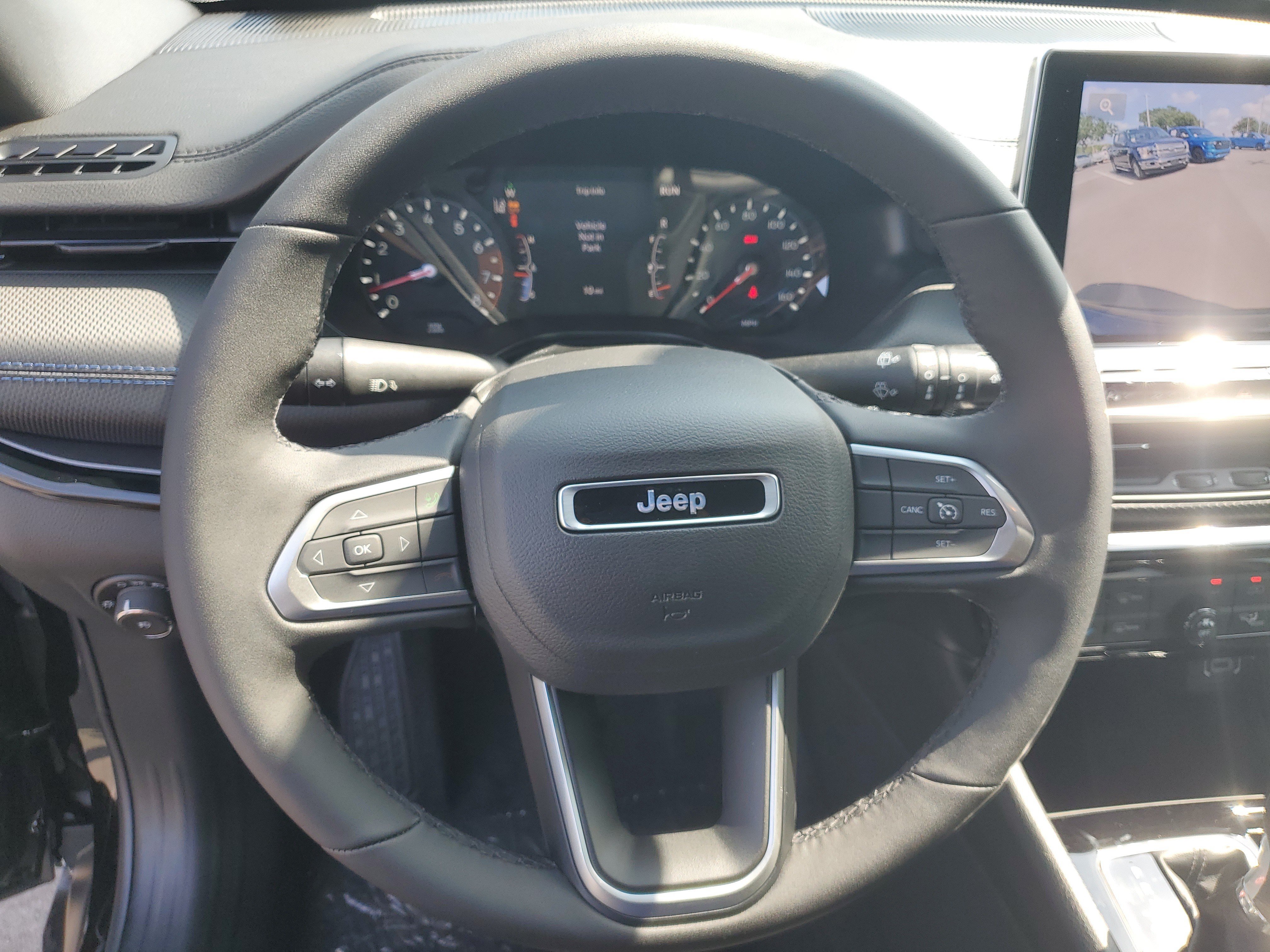 New 2026 Jeep Compass Latitude AWD/4WD image 15