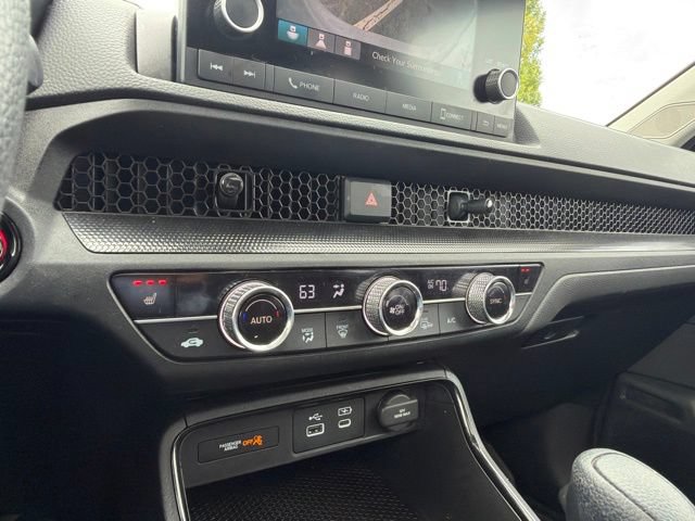 Used 2025 Honda CR-V EX image 16
