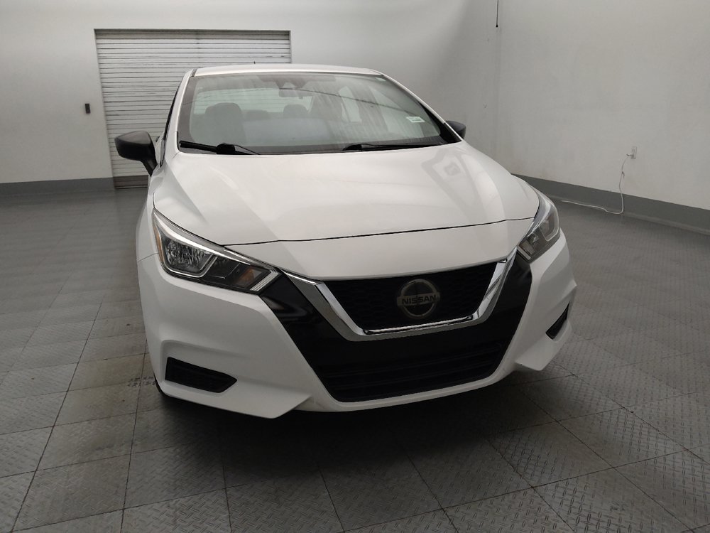 Used 2020 Nissan Versa S FWD image 14