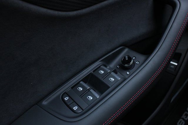 New 2026 Audi SQ8 Prestige AWD/4WD image 8