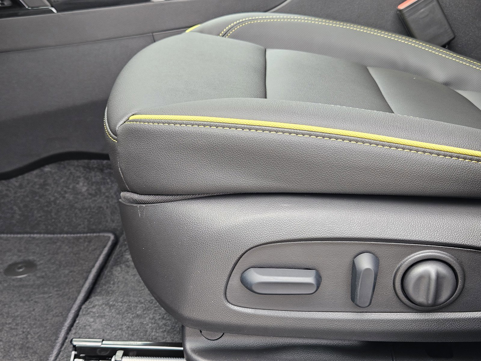 New 2026 Chevrolet TrailBlazer ACTIV w/ Convenience Package image 17