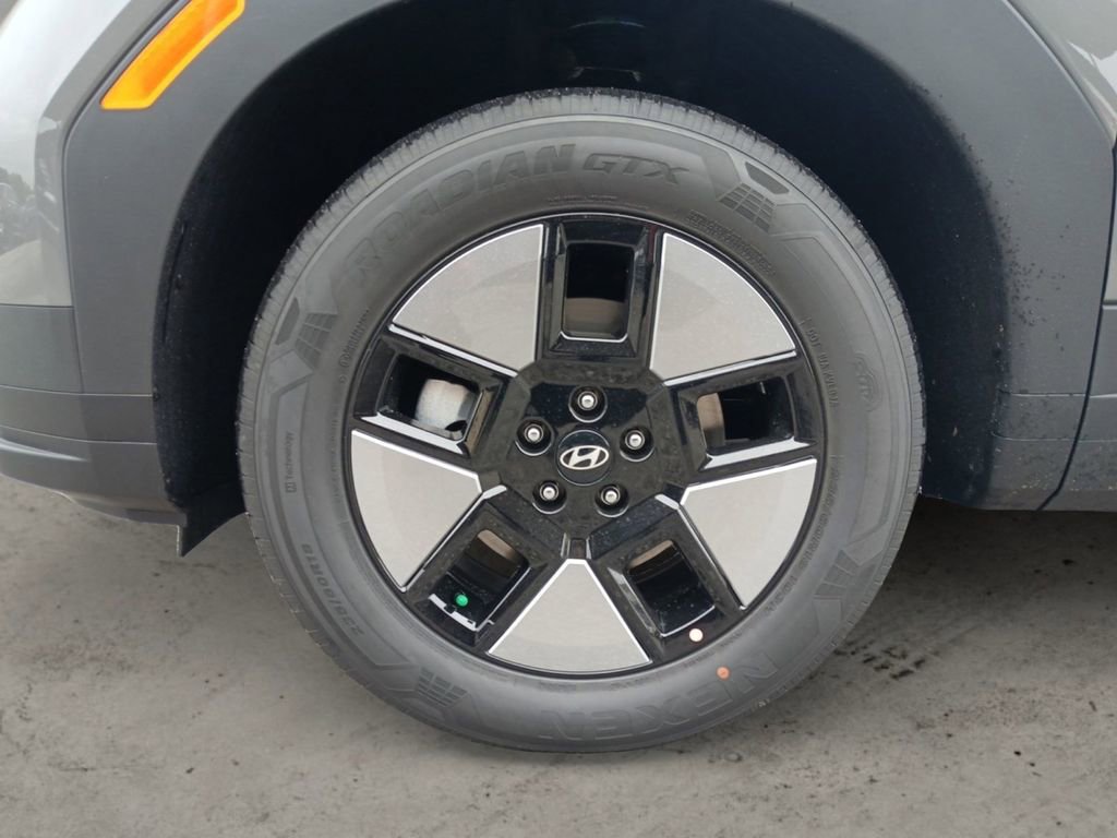 New 2026 Hyundai Santa Fe SE image 14