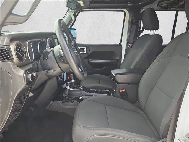 Used 2018 Jeep Wrangler Unlimited Sport AWD/4WD image 16