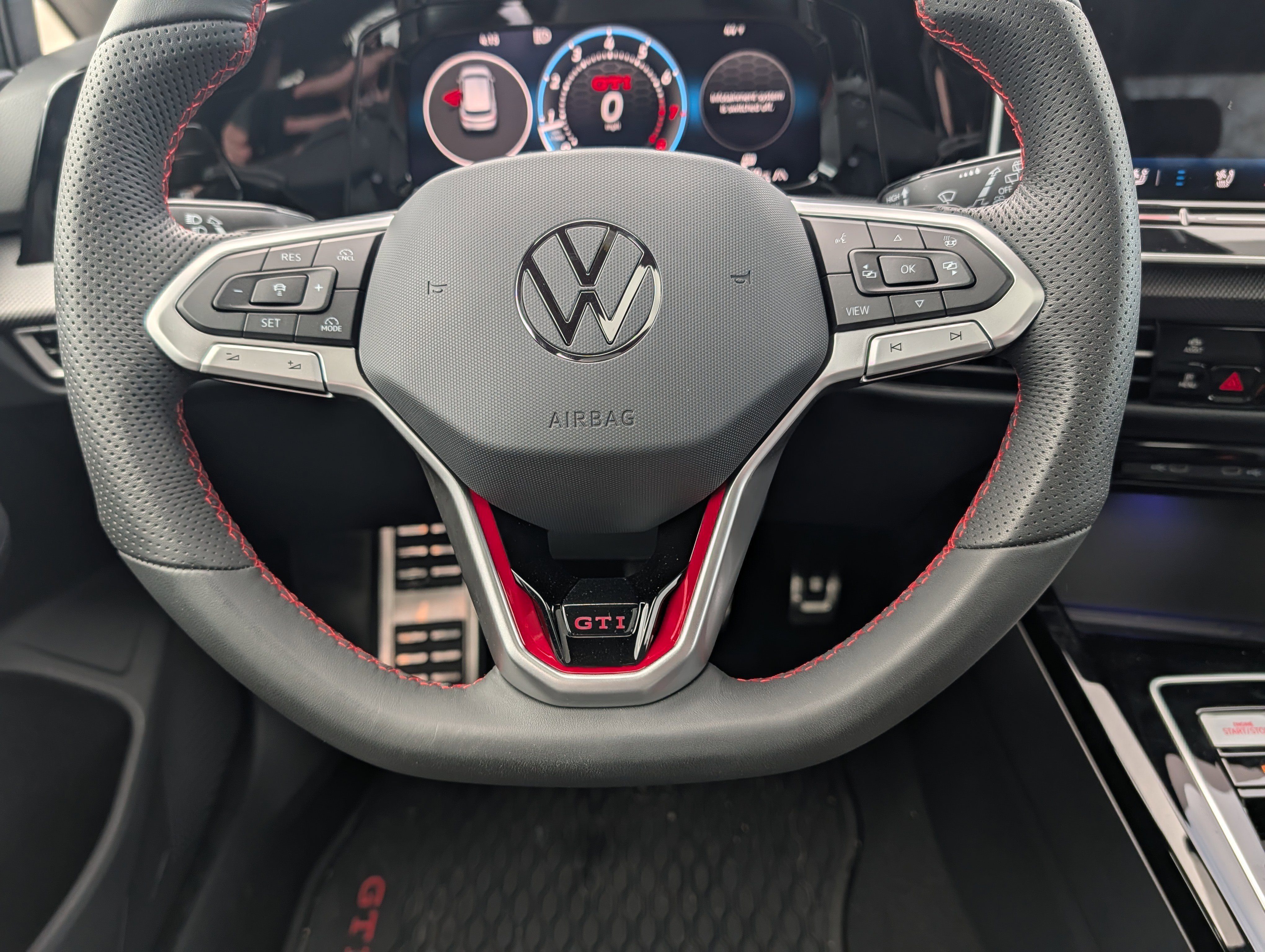 New 2025 Volkswagen GTI Autobahn image 9