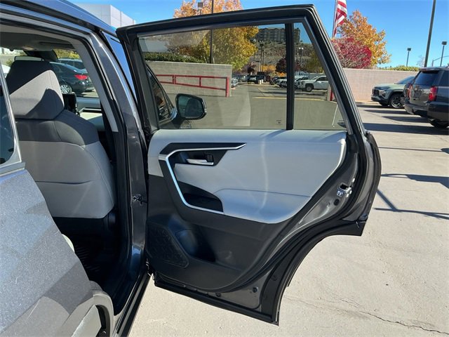 Used 2019 Toyota RAV4 XLE image 22