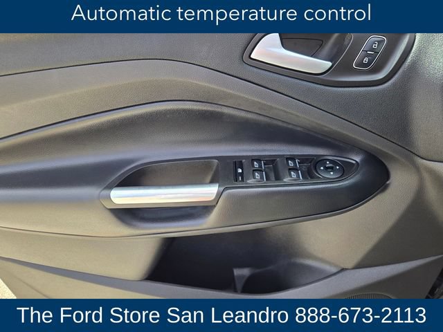 Certified 2017 Ford C-MAX Energi Titanium FWD image 19
