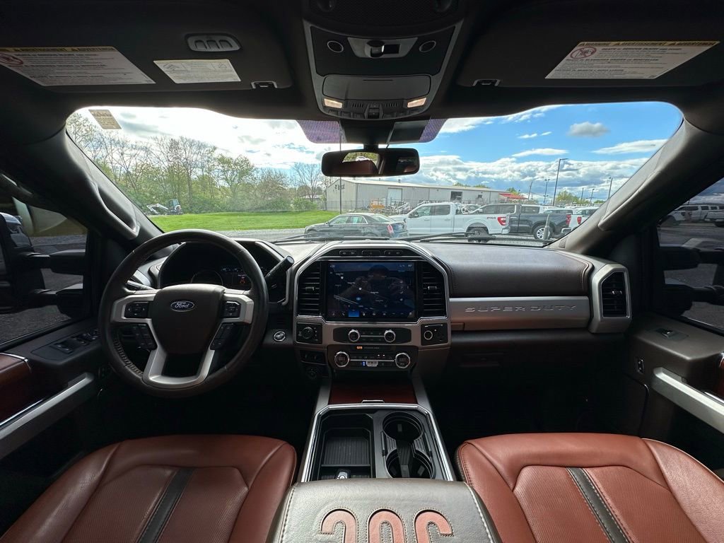 Used 2022 Ford F250 King Ranch w/ Chrome Package image 9