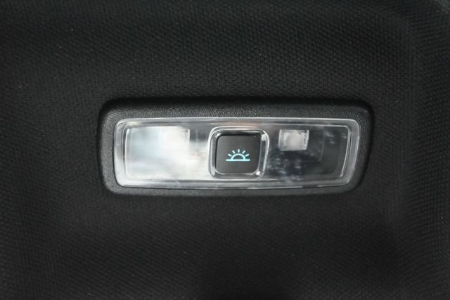 Used 2020 Ford Explorer XLT w/ Comfort Package AWD/4WD image 15