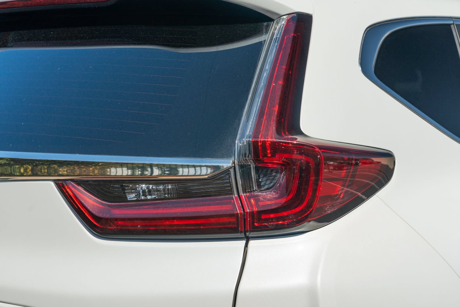 Used 2020 Honda CR-V Touring image 8