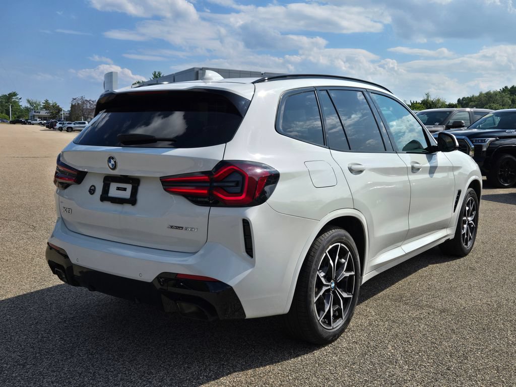 Used 2024 BMW X3 xDrive30i w/ Premium Package AWD/4WD image 6