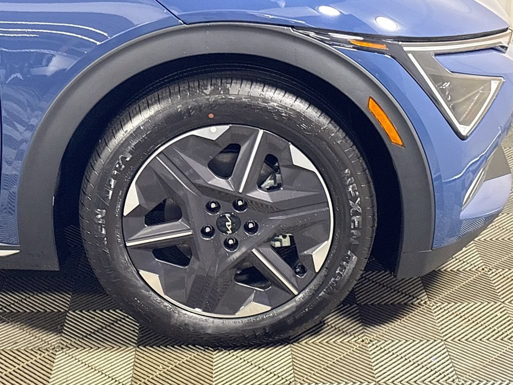 New 2026 Kia EV6 Light AWD/4WD image 22