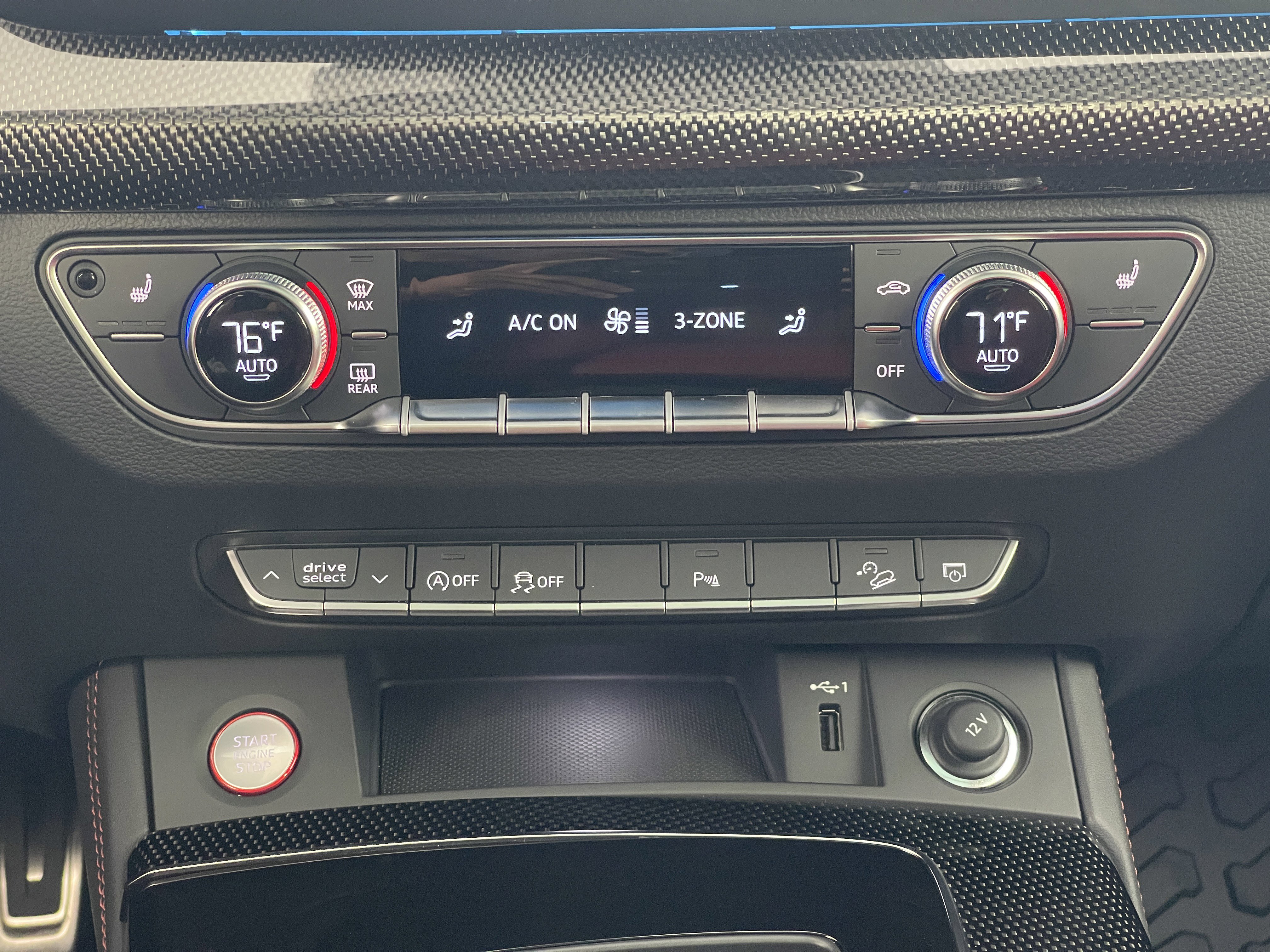 New 2025 Audi SQ5 Premium Plus image 32
