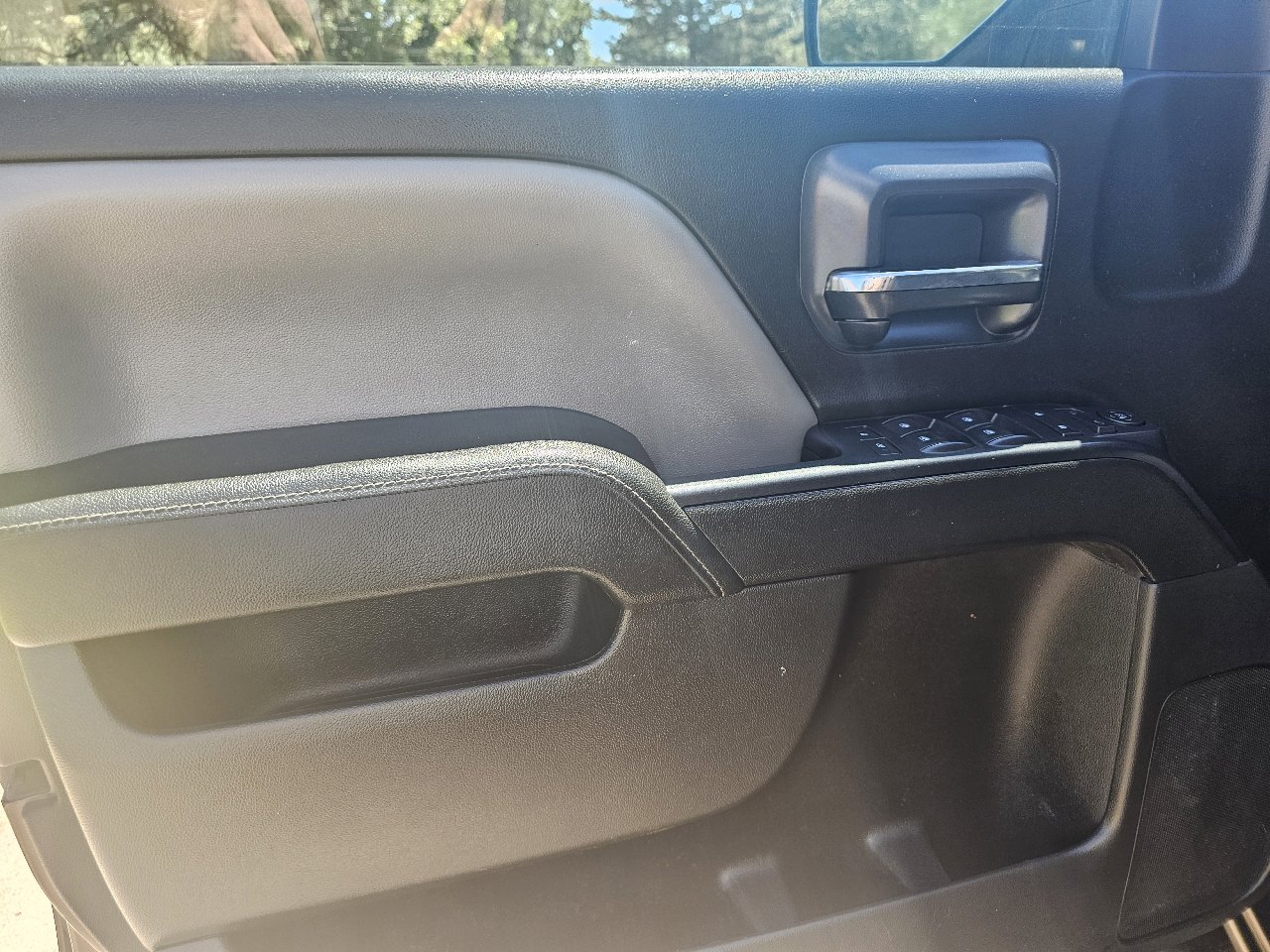 Used 2015 Chevrolet Silverado 1500 LS w/ Trailering Package image 16