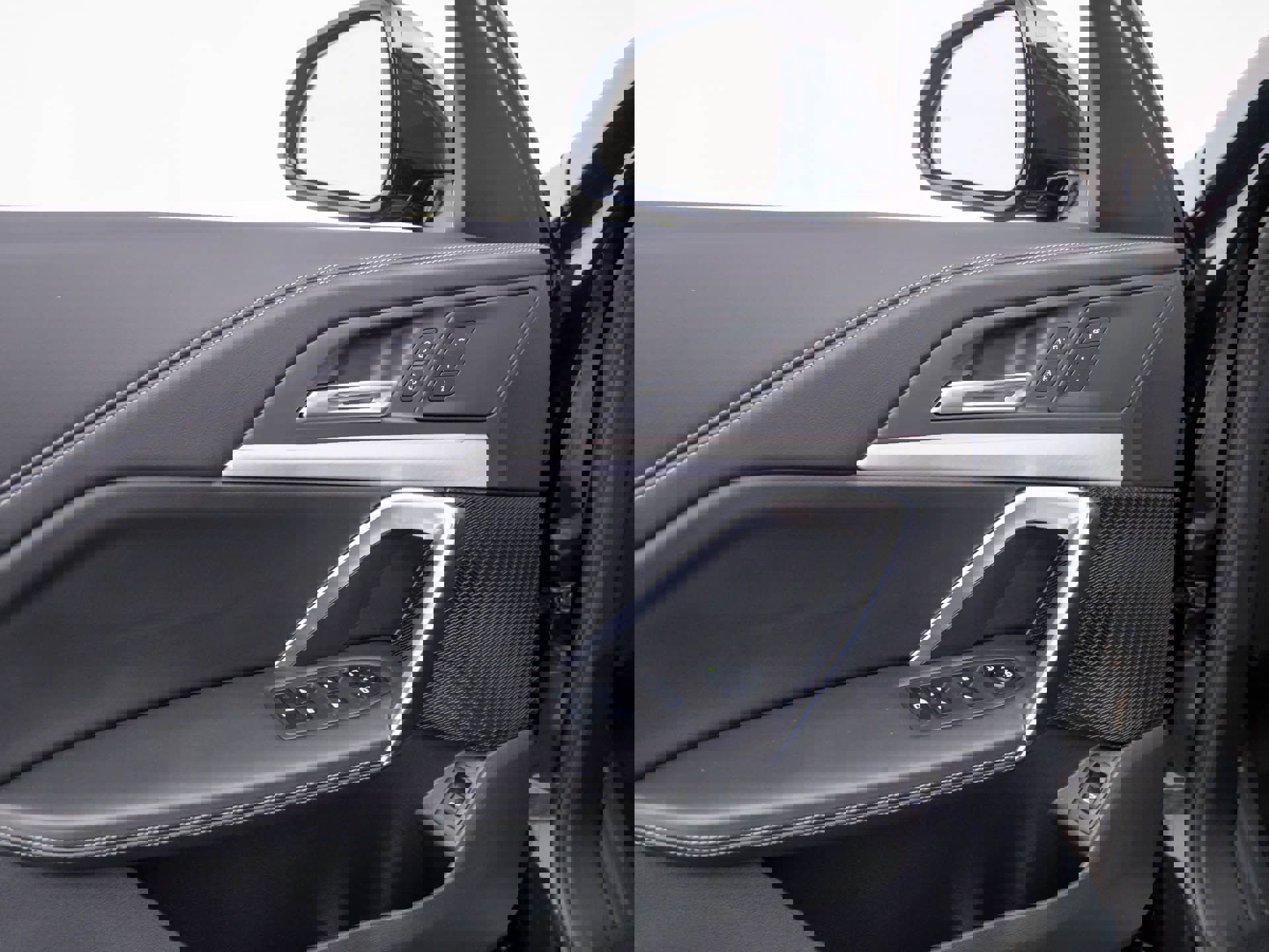 New 2026 BMW X1 xDrive28i image 13