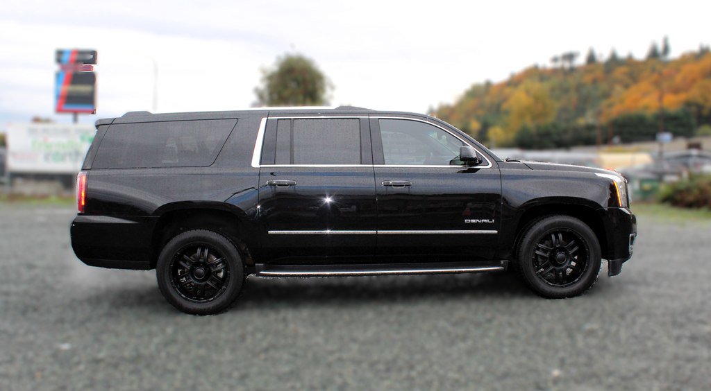 Used 2020 GMC Yukon XL Denali image 8