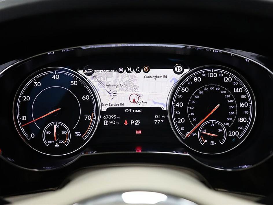 Used 2019 Bentley Bentayga AWD/4WD image 42