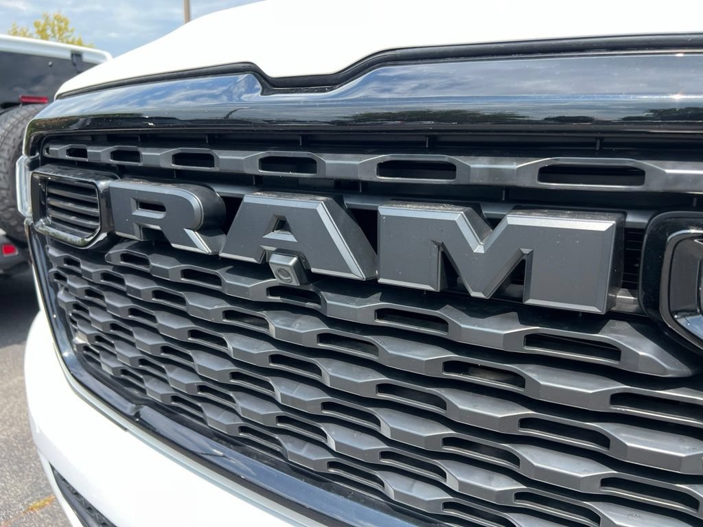 Used 2025 RAM 1500 Big Horn AWD/4WD image 11