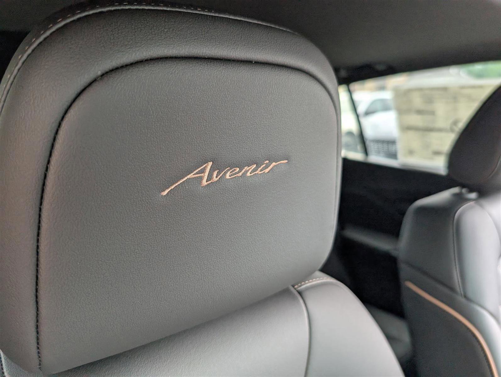 New 2025 Buick Envista Avenir image 8