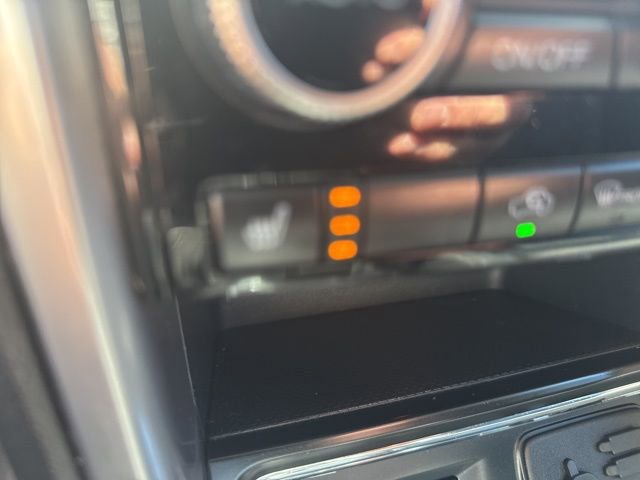 Used 2022 Subaru Ascent Premium w/ Convenience Package image 22