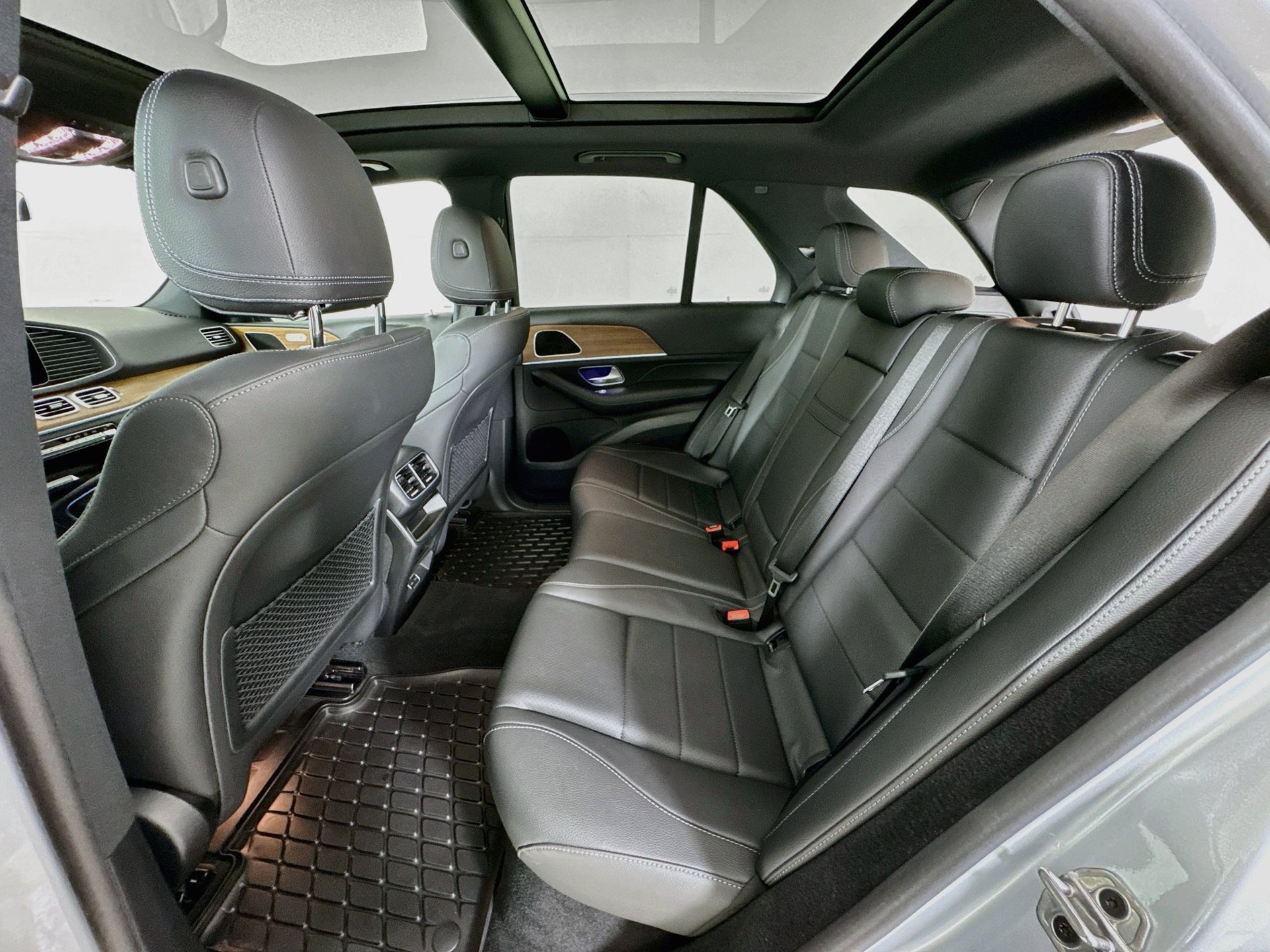 Certified 2025 Mercedes-Benz GLE 350 4MATIC image 27