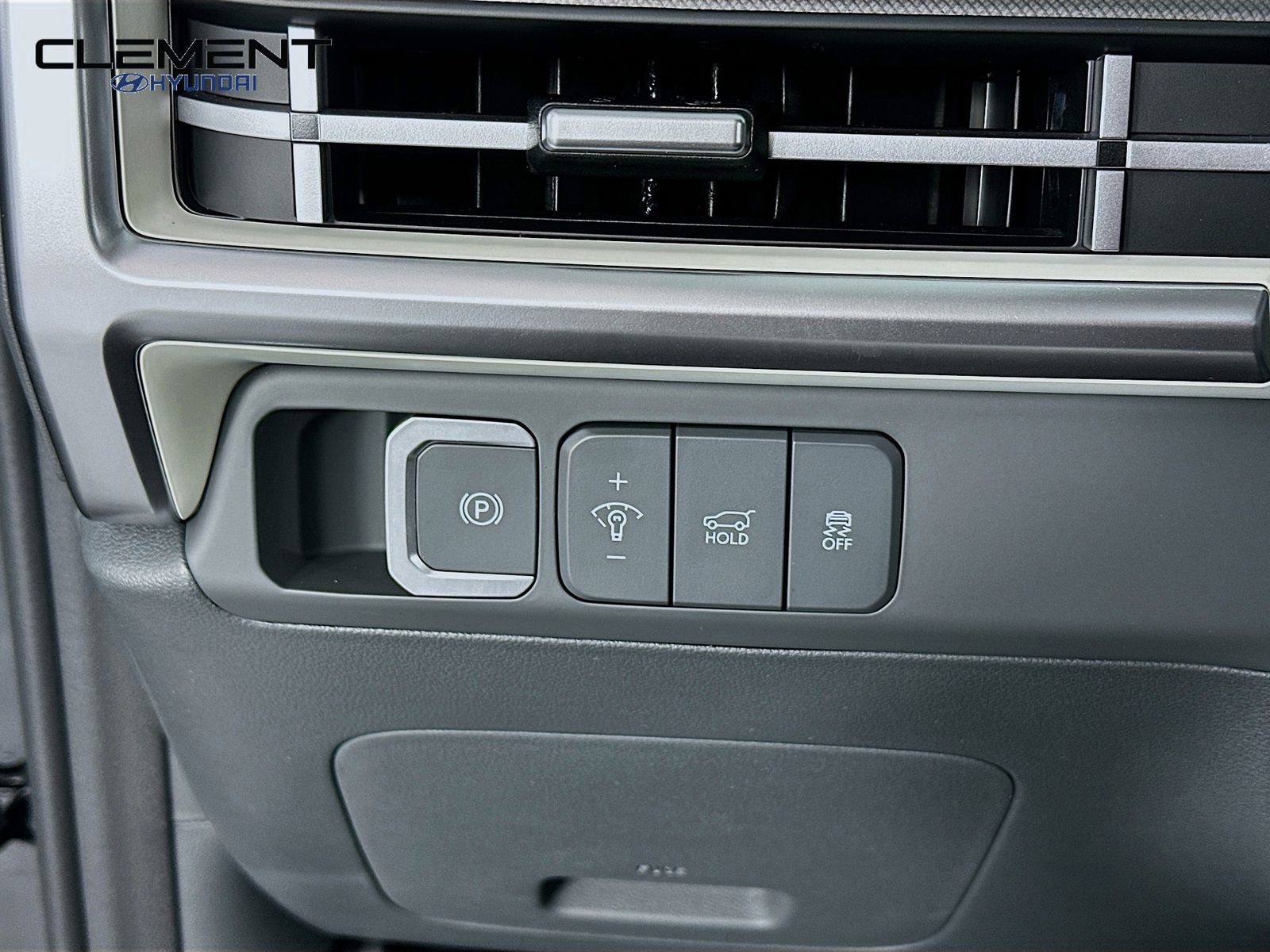 New 2026 Hyundai Santa Fe SE image 18