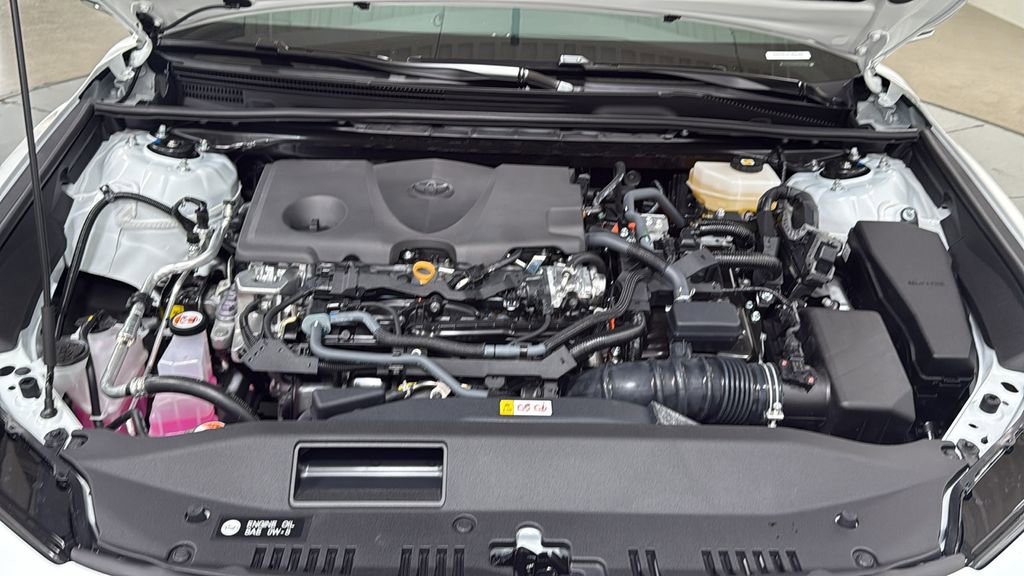Used 2026 Toyota Camry SE image 28