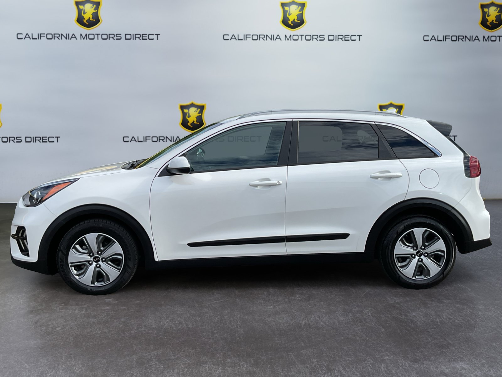 Used 2020 Kia Niro LX FWD image 8
