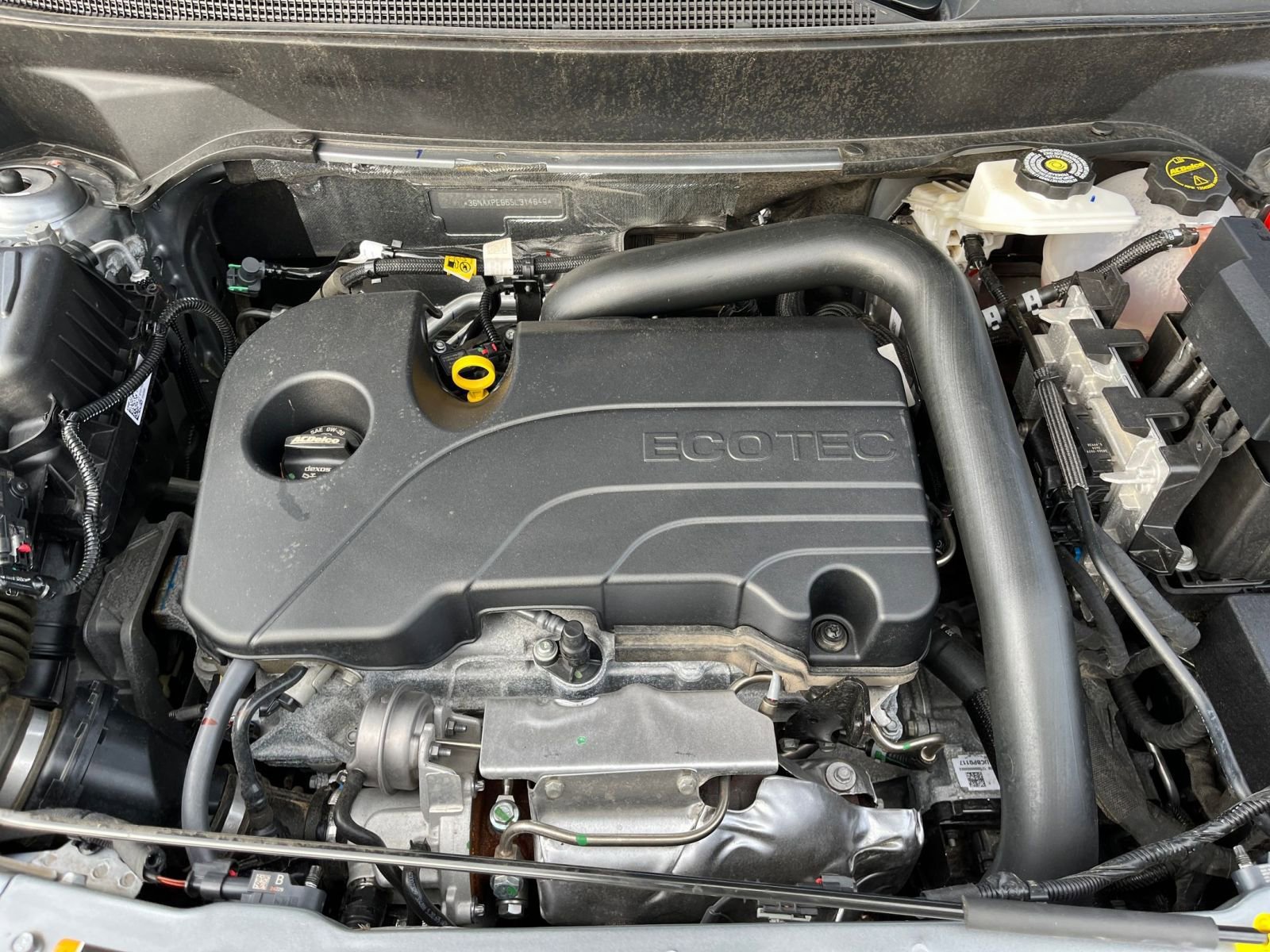 Used 2025 Chevrolet Equinox LT image 32