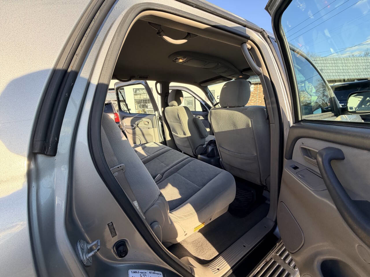 Used 2005 Toyota Sequoia SR5 image 33