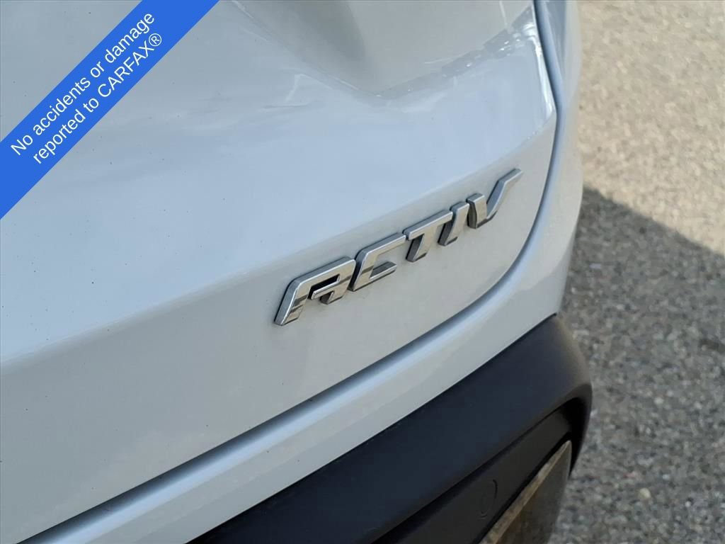 Used 2025 Chevrolet Trax ACTIV w/ Sunroof Package image 11