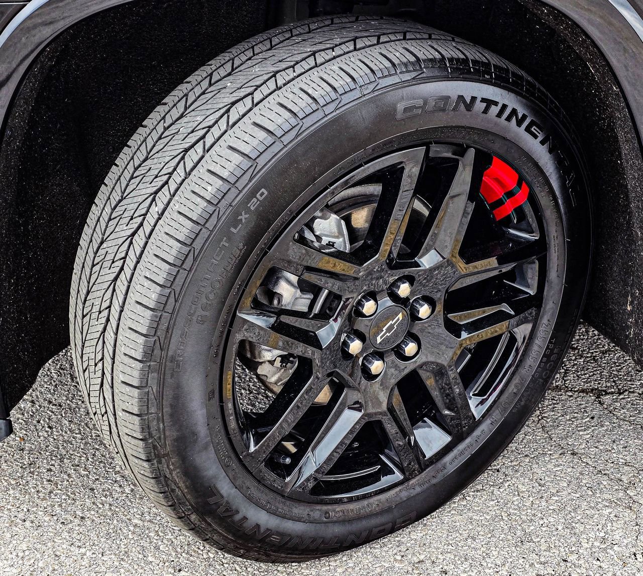 Used 2023 Chevrolet Traverse Premier w/ Redline Edition image 12