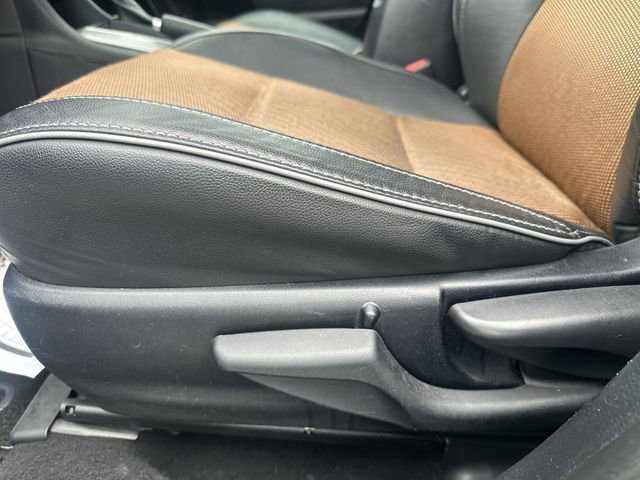 Used 2016 Toyota Corolla S image 17