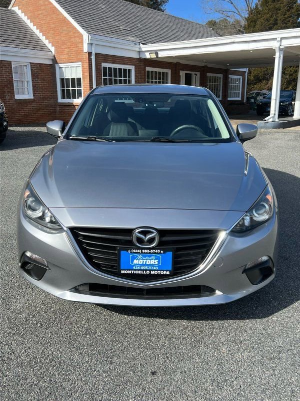 Used 2016 MAZDA MAZDA3 i Sport w/ Preferred Equipment Package image 2