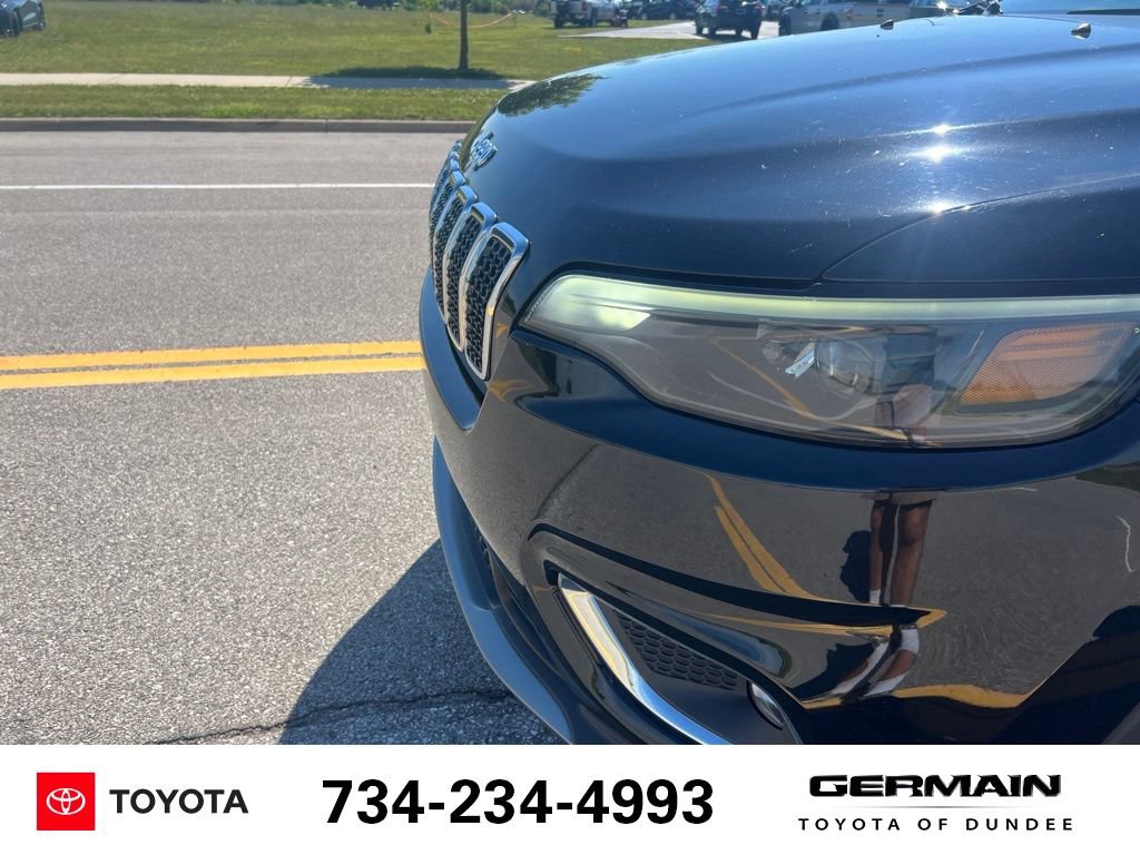 Used 2020 Jeep Cherokee Limited AWD/4WD image 13