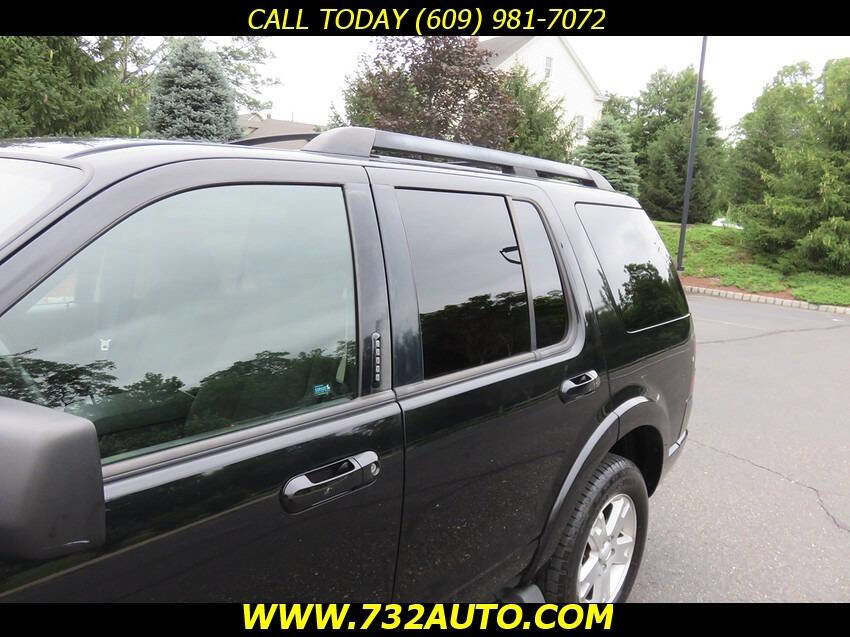 Used 2009 Ford Explorer XLT AWD/4WD image 18