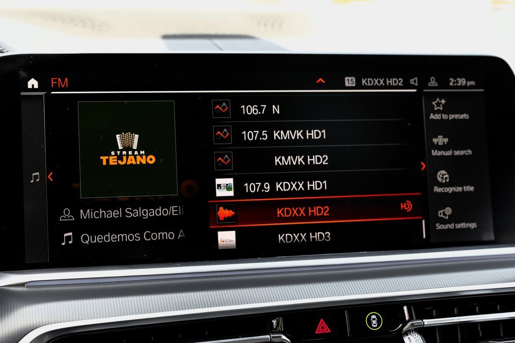 Used 2023 BMW X6 xDrive40i w/ M Sport Package image 36