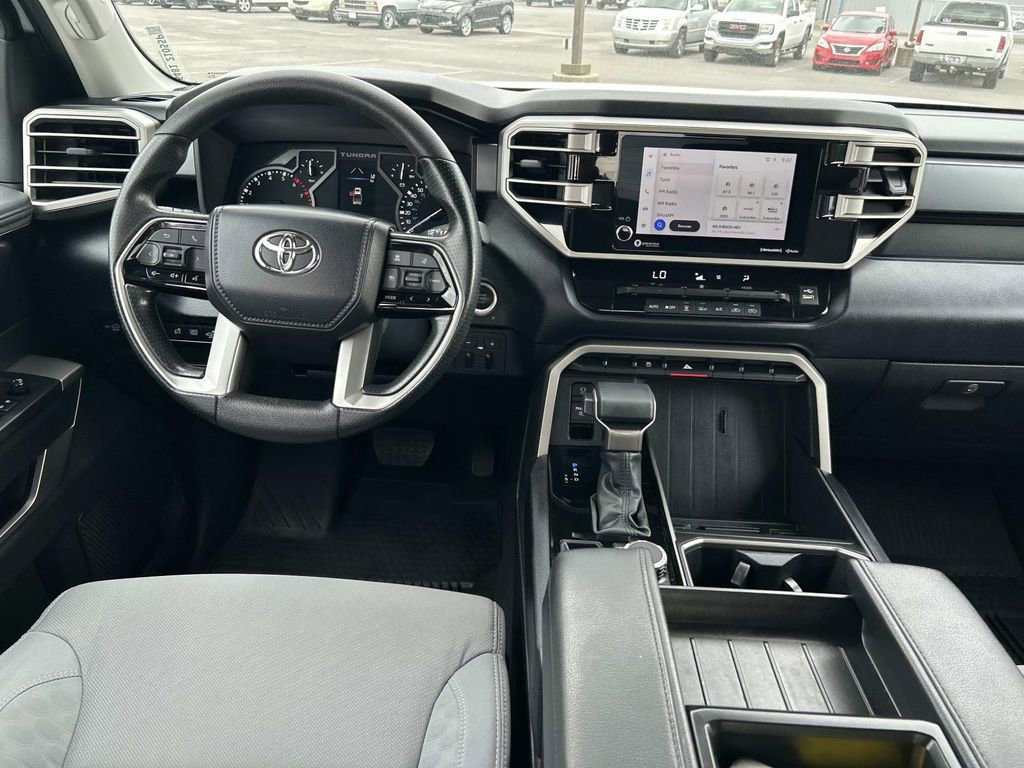 Used 2023 Toyota Tundra SR5 w/ SR5 Convenience Package AWD/4WD image 18